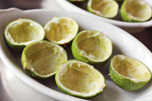 Cao răng, mảng bám, ố vàng sạch bách với 4 cách làm trắng răng từ 1 quả chanh - 3