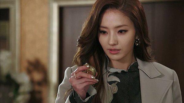 su thuc ve cua hoi mon khien ca ho than phuc cua nha trai buon vang trong ngay cuoi - 2