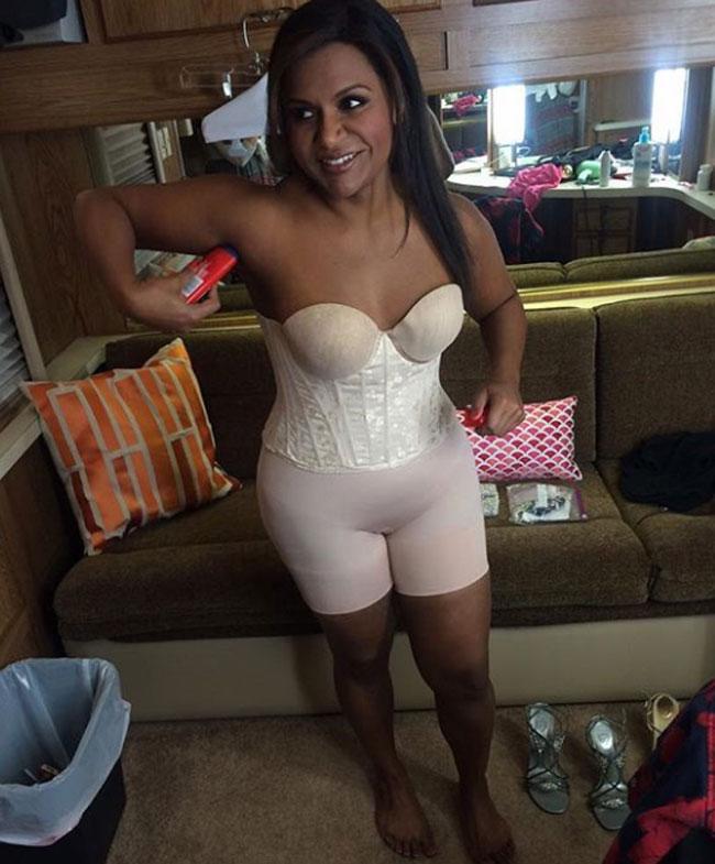 Sao hoàn hảo 100% trên thảm đỏ, hóa ra nhờ đến 9 cách amp;#34;lừa mắtamp;#34; này - 2