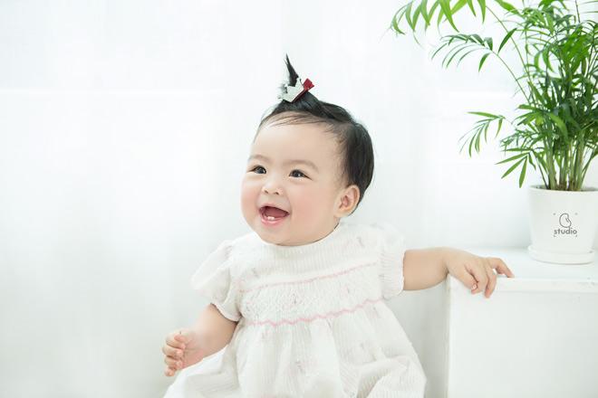 anh thoi noi cua 7 be gai ha noi khien me bim sua ngan ngo vi qua dang yeu - 14