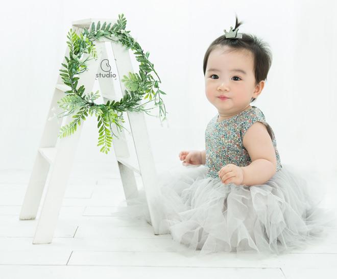 anh thoi noi cua 7 be gai ha noi khien me bim sua ngan ngo vi qua dang yeu - 15