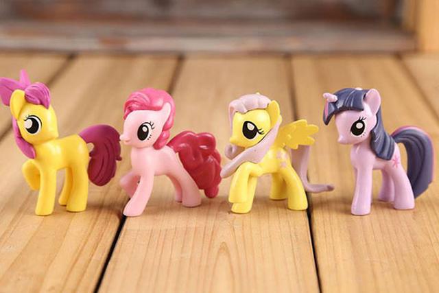 giua dem tinh giac, me hot hoang thay mau trao ra tu mieng con gai dang ngu - 3