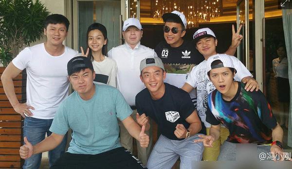 hanh dong bat thuong cua ban than khien fan lo lang ly than thuc su chia tay pham bang bang - 2