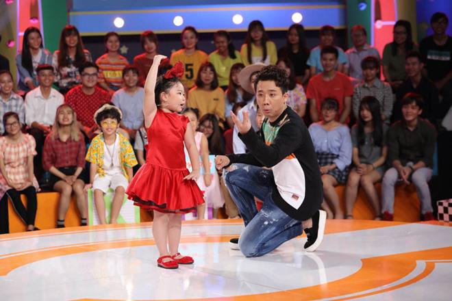 choang truoc co be 5 tuoi cuc "gat" khien tran thanh so xanh mat - 5