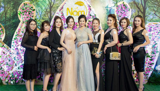 Mẹ bỉm sữa 9X chia sẻ bí quyết kiếm tiền khủng mỗi tháng nhờ kinh doanh online - 3