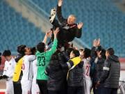 Clip Eva - Ông thầy tâm lý Park Hang Seo và những khoảnh khắc đáng yêu