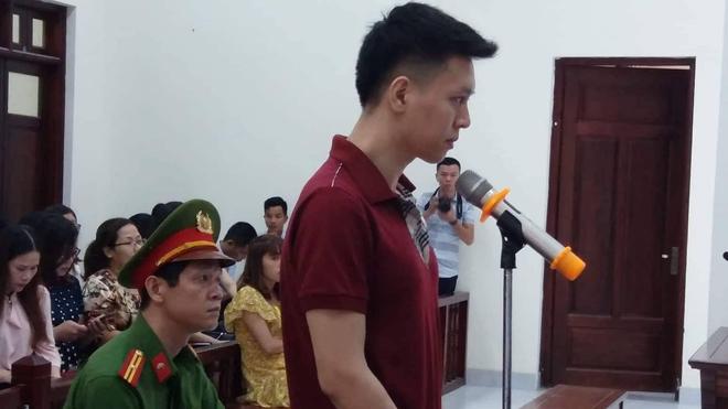 rung minh loi tuong trinh cua bo ruot va me ke khi dung roi sat danh con trai 10 tuoi - 2