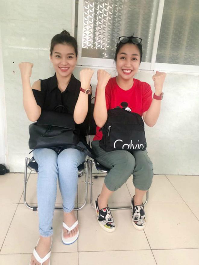 sao viet 24h: nu danh hai thuy nga xuc dong nghen ngao voi mon qua cua con gai 7 tuoi - 8