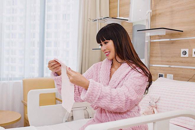 sieu mau ha anh ke chuyen di de, tu nhan ban than so nhat xem video de - 1