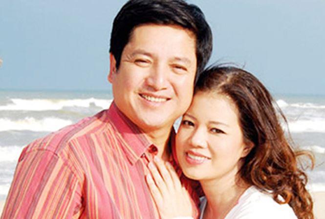 ngoc huyen va bi quyet "giu lua" tinh yeu voi chi trung suot 40 nam qua - 1