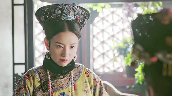 Sau tin có bầu sang Nhật phá thai, Đổng Khiết lại một lần nữa bị chửi là amp;#34;nấm độcamp;#34; - 1