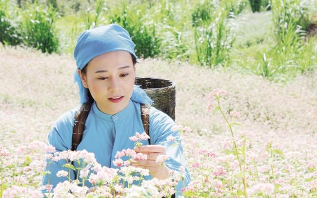 Phương Oanh và soái ca Quỳnh Búp Bê: Hết hôn nhân cưỡng ép lại đến yêu khắc cốt ghi tâm - 4