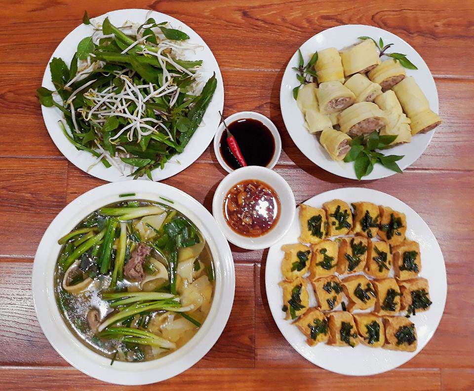 vo 14 nam nau com ngon, chong chang chiu khen nhung giau diem suot ngay len khoe dong nghiep - 12