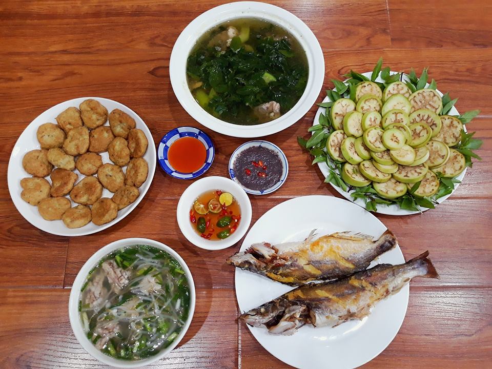 vo 14 nam nau com ngon, chong chang chiu khen nhung giau diem suot ngay len khoe dong nghiep - 14