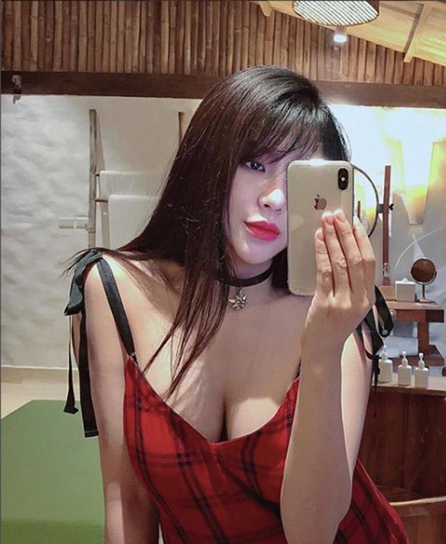 5 lần 7 lượt khoe bụng bầu, mấy ai trong Showbiz vẫn rạng rỡ được như Diệp Lâm Anh - 11