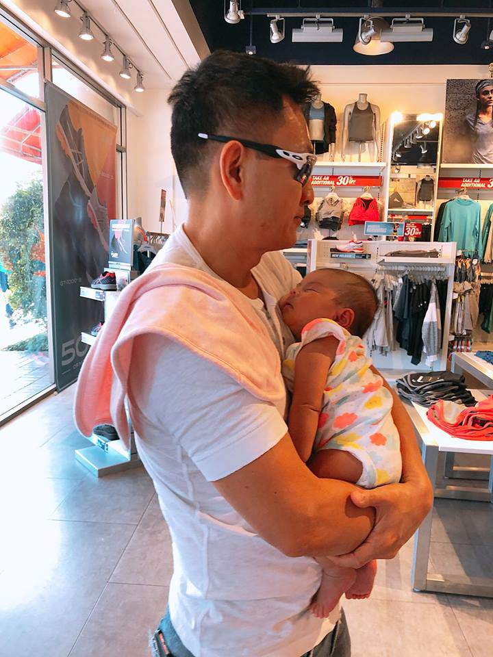 Qua 1 bức ảnh, chồng Thanh Thảo bị người thân bắt lỗi chăm con sơ sinh sai cách - 4