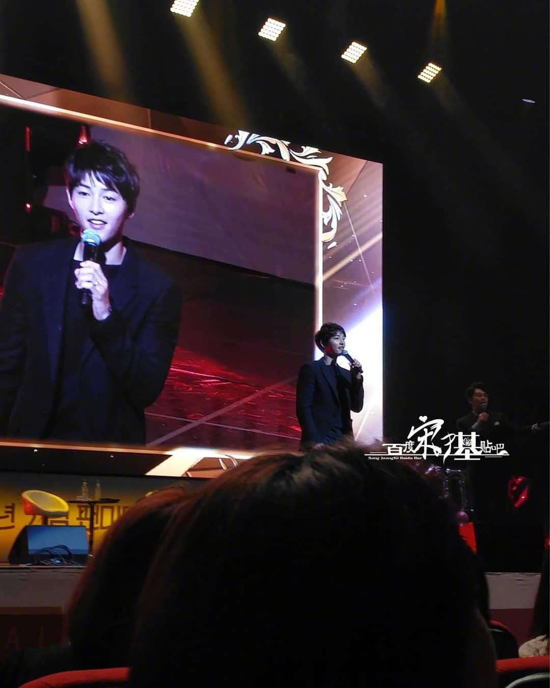 Lấy Song Hye Kyo rồi, U40 như Song Joong Ki vẫn đẹp trai như một chàng thiếu niên mới lớn - 1