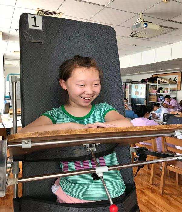 12 năm mẹ cùng con gái bại não đồng hành mọi nẻo đường và cái kết đầy bất ngờ - 5