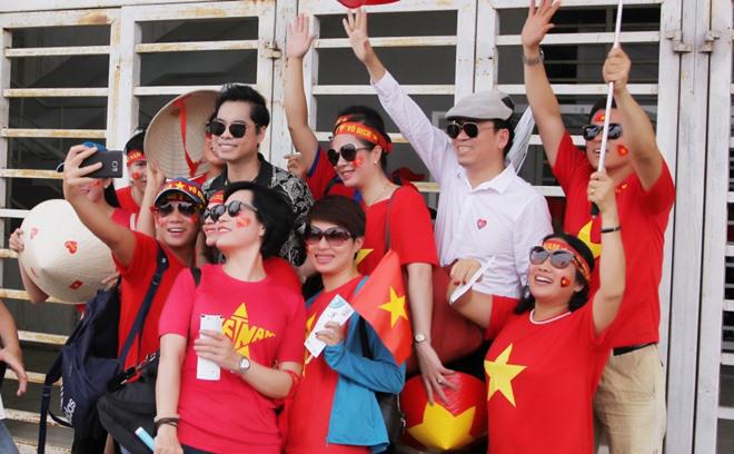 Giữ lời hứa, Ngọc Sơn quyết định thưởng 250 triệu cho đội tuyển Olympic Việt Nam - 2