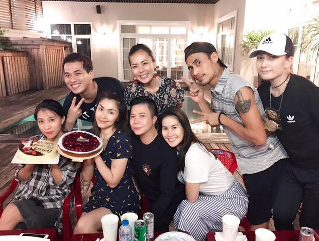 Hội bạn thân lâu năm của showbiz Việt: Nhóm toàn người giàu, nhóm giống hệt nhau! - 7