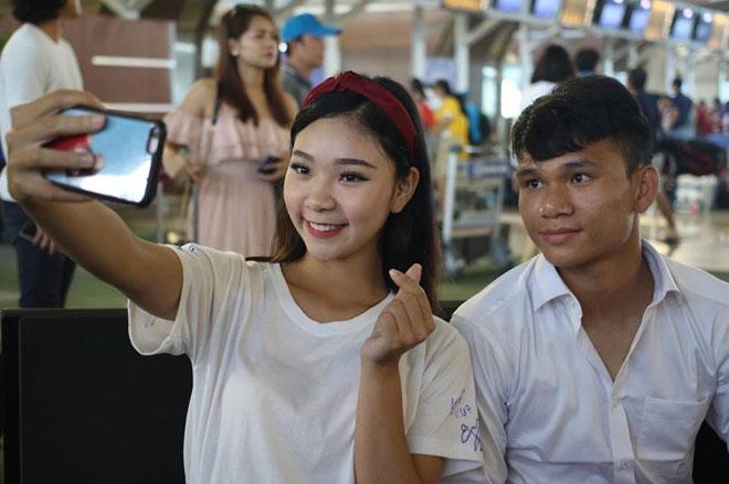 Trực tiếp U23 VN về nước: Thầy trò Park Hang-Seo đến Mỹ Đình, CĐV reo hò gọi tên cầu thủ - 6