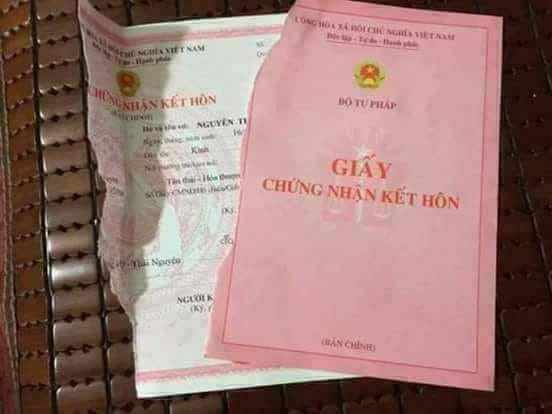 Bị chồng thách thức, vợ trẻ thẳng tay xé đăng ký kết hôn không ngờ bị chị em amp;#34;mắng vốnamp;#34; - 2