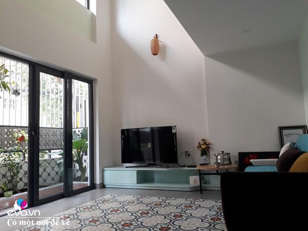 Chán cảnh nhà thuê xập xệ, 2 vợ chồng cải tạo ngôi nhà thành “thiên đường” chỉ với 350 triệu - 8