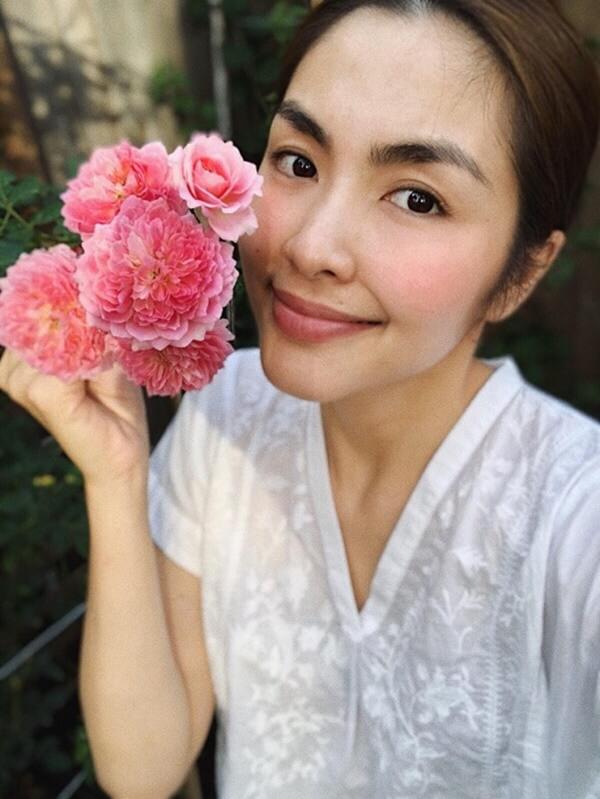 tan mat ngam khu vuon rau sach xanh muot mat trong thung go cua tang thanh ha - 13