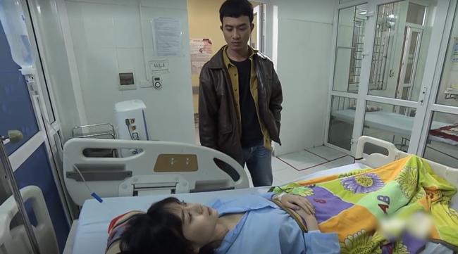 Vừa sinh, Quỳnh Búp Bê đã muốn tìm người để vứt con trai đang nằm trong lồng kính - 1