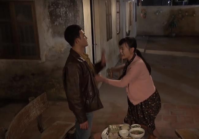 Vừa sinh, Quỳnh Búp Bê đã muốn tìm người để vứt con trai đang nằm trong lồng kính - 6