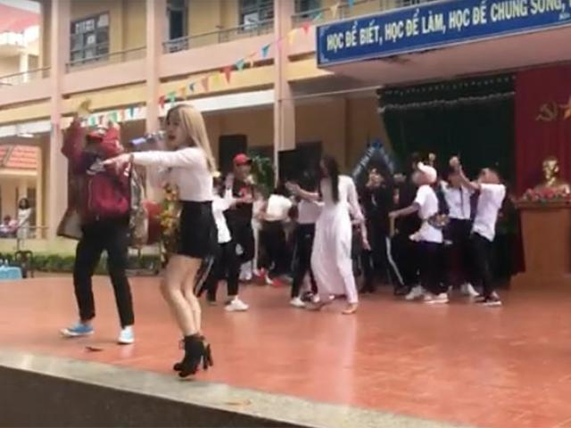 Đời người học trò khai giảng được mấy lần, nhạc lên thì cứ... quẩy thôi