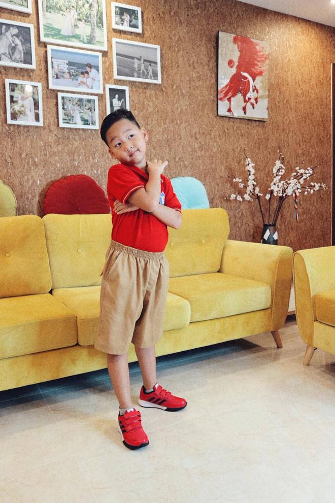Con trai Bảo Thanh amp;#34;gây sốtamp;#34; vì tạo dáng sành điệu như soái ca ngày đầu năm học - 7