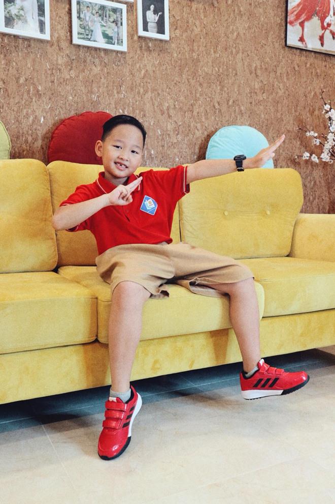 Con trai Bảo Thanh amp;#34;gây sốtamp;#34; vì tạo dáng sành điệu như soái ca ngày đầu năm học - 6