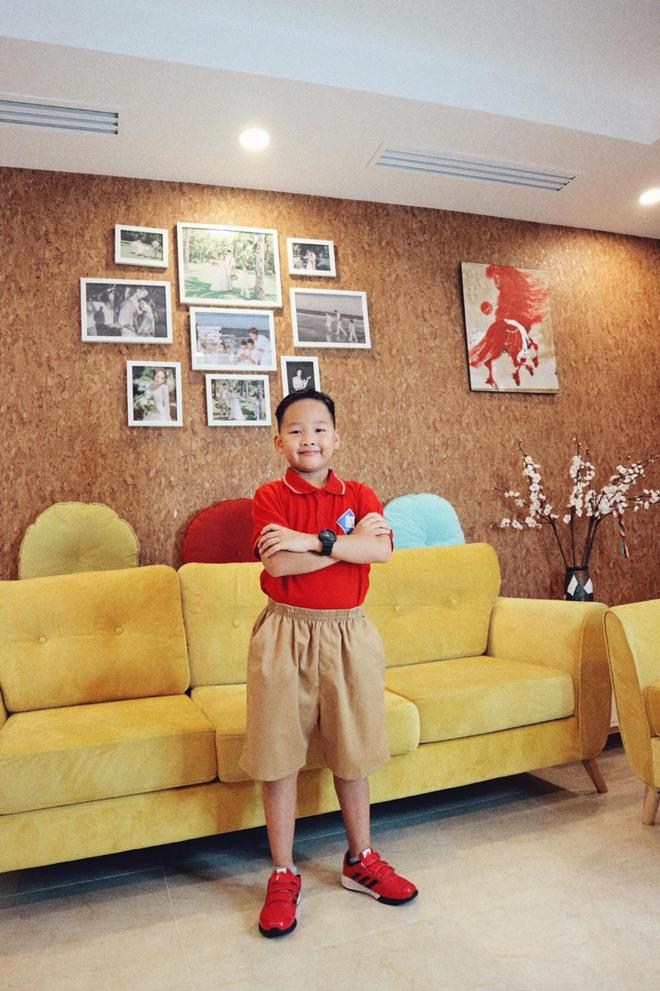 Con trai Bảo Thanh amp;#34;gây sốtamp;#34; vì tạo dáng sành điệu như soái ca ngày đầu năm học - 9