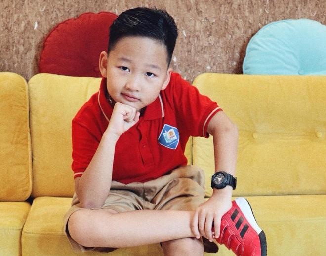 Con trai Bảo Thanh amp;#34;gây sốtamp;#34; vì tạo dáng sành điệu như soái ca ngày đầu năm học - 4