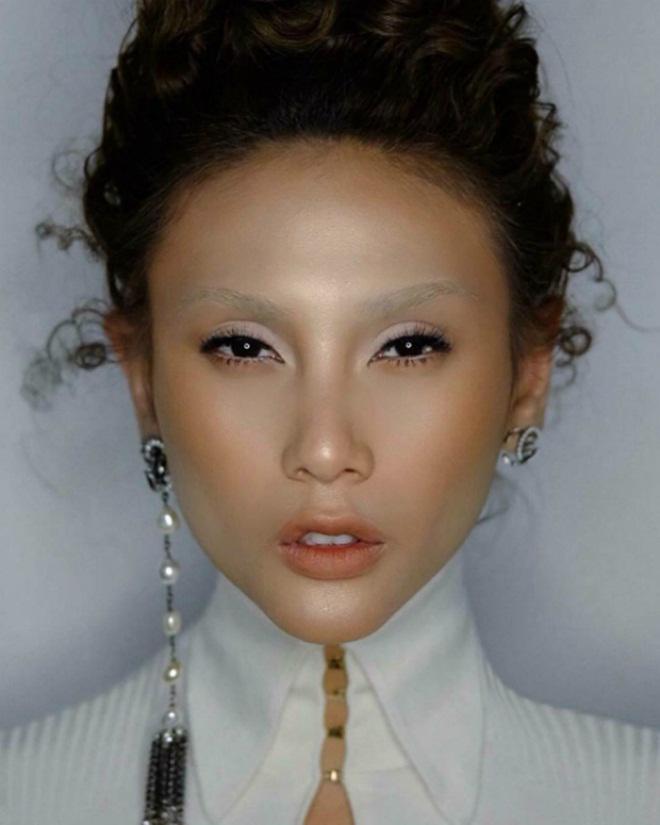 Sao Việt 24h: amp;#34;Cười sặcamp;#34; với bức chân dung con gái lém lỉnh của Huy Khánh vẽ bố - 13