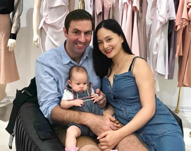 Sao Việt 24h: amp;#34;Cười sặcamp;#34; với bức chân dung con gái lém lỉnh của Huy Khánh vẽ bố - 7