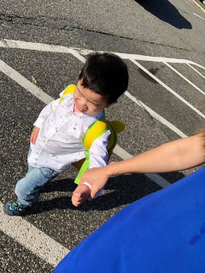 Con của Ly Kute, Đăng Khôi đáng yêu khai giảng, xúc động lý do Cát Phượng không đưa con đi - 10