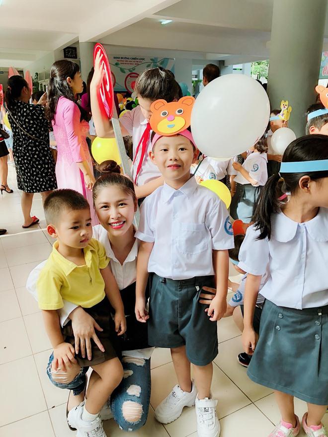 Con của Ly Kute, Đăng Khôi đáng yêu khai giảng, xúc động lý do Cát Phượng không đưa con đi - 5