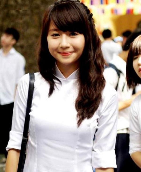 Trang điểm mùa tựu trường: Các hot girl ngày ấy - bây giờ khác nhau như thế nào? - 2