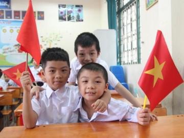 Hai bé bị trao nhầm ở Ba Vì vào lớp 1: Nỗi lòng của người mẹ trong ngày khai giảng