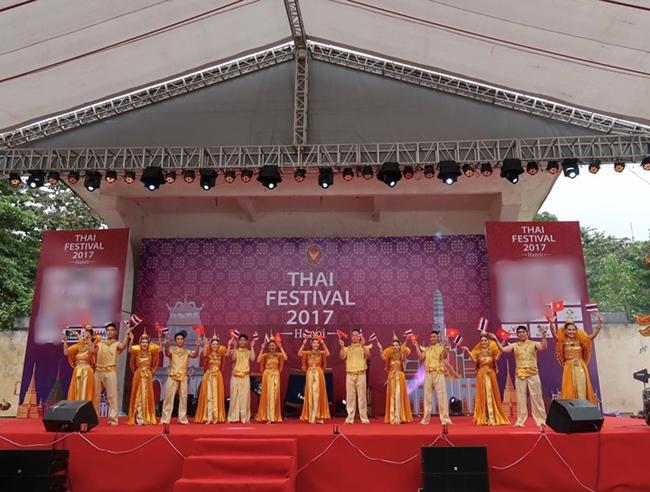 Lễ hội Thái Lan: Văn hóa, ẩm thức và võ thuật xứ chùa Vàng xuất hiện giữa lòng Hà Nội - 2