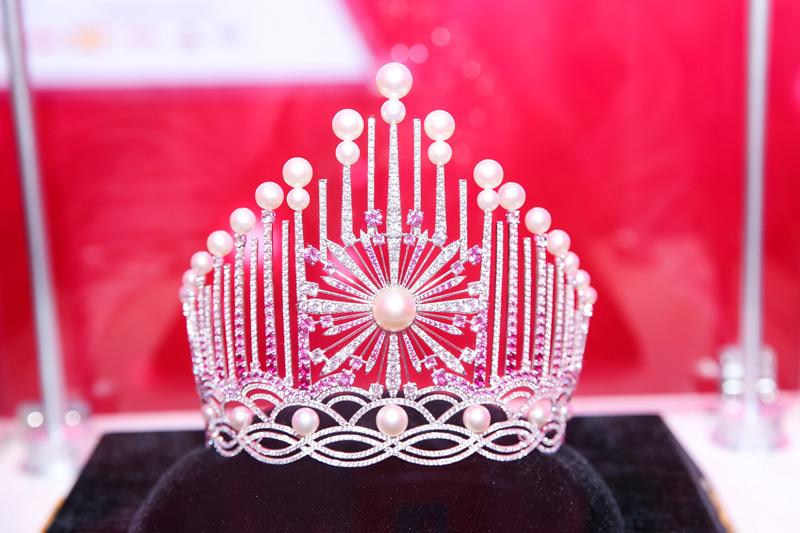 Lộ diện chiếc vương miện danh giá của Tân Hoa hậu Việt Nam 2018 - 1