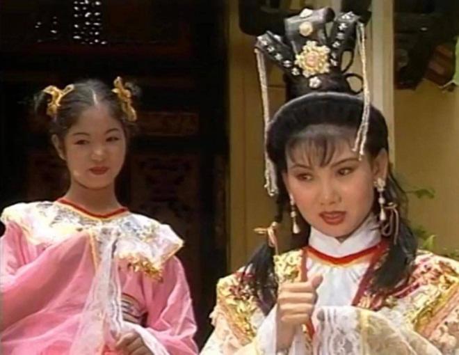 Sao Việt 24h: Diễn viên hài Thúy Nga tiết lộ cát-xê khó tin năm 19 tuổi - 1