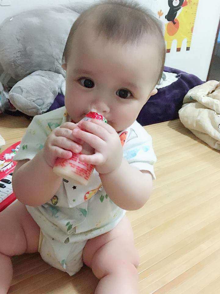 Thích con gái nhưng bầu con trai, mẹ choáng khi nhìn mặt con chào đời: đẹp như tiểu tiên nữ - 3
