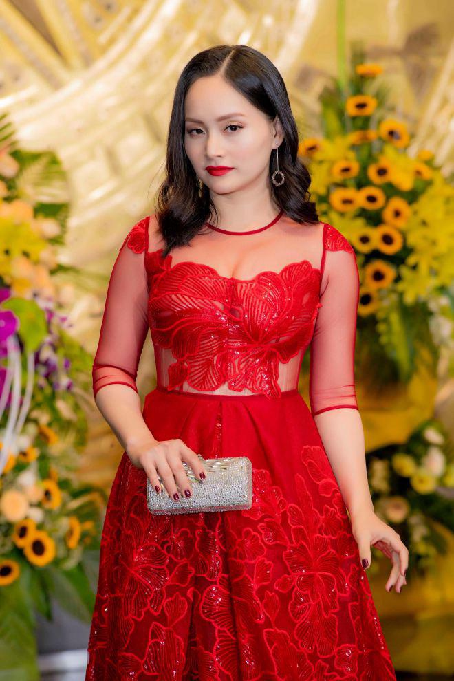 Trước đám cưới, Nhã Phương xuất hiện đẹp rạng rỡ trong đêm trao giải VTV Awards - 5