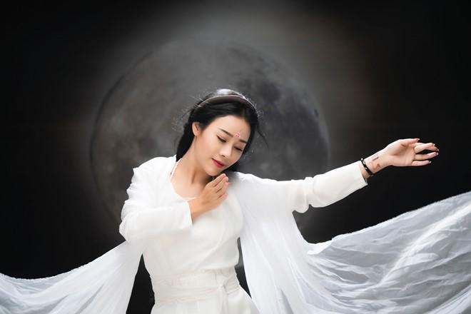 Ca sĩ Hoa Trần tung MV cover nhạc phim Diên Hy Công Lược - 6