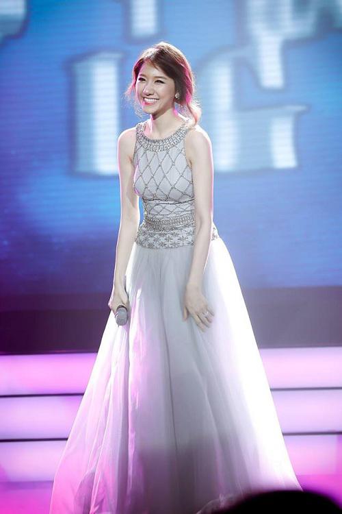 Mở hàng tháng 9: fan tiếp tục không tin Hari Won đẹp... tự nhiên, tiếp theo là Lan Ngọc - 6