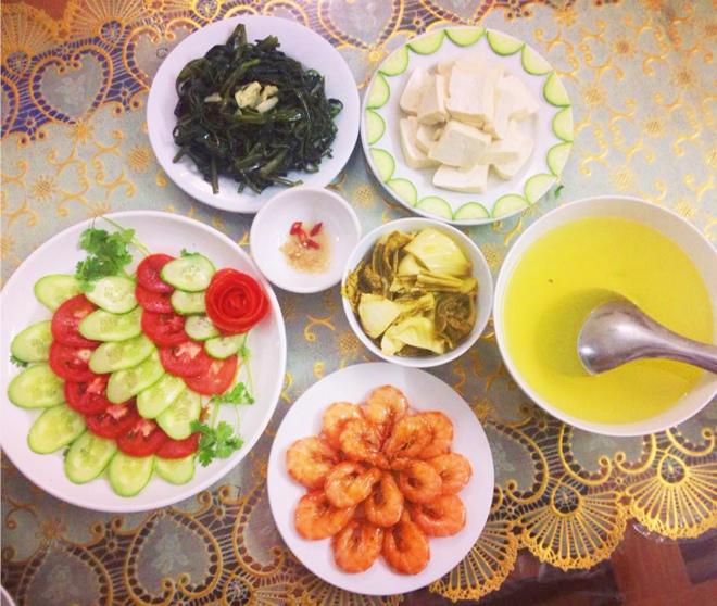Mặc kệ bị chê bày vẽ, cô giáo cứ nấu là phải ngon và đẹp, lấy được chồng như ý - 6