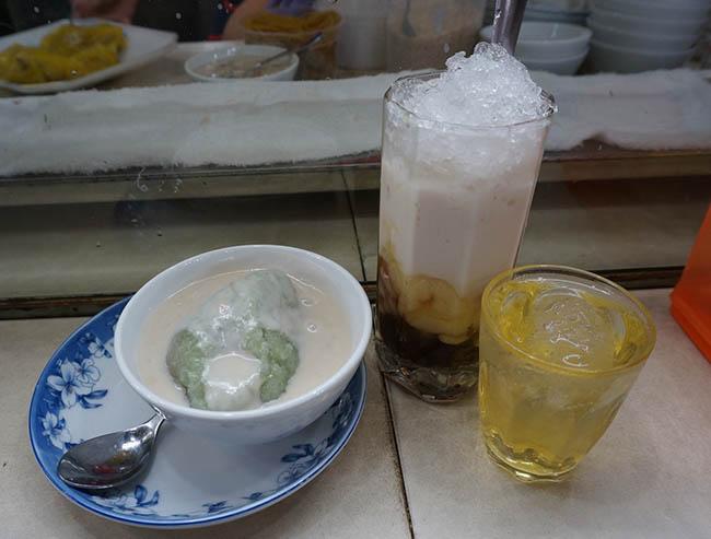 quan che 50 nam o cho ben thanh moi ngay ban hon nghin ly - 8